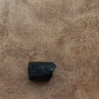 سنگ تورمالین اصل