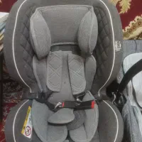 صندلی خودرو کودک به همراه کریر کودک