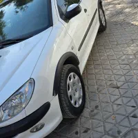 اس دی وی8تک برگ سندخونگی