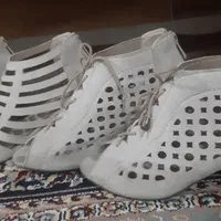 کفش بچگانه