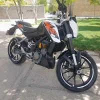 دوک ۲۰۰ مدل ۱۳۹۶|موتورسیکلت|همدان, |دیوار