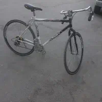 دوچرخه|دوچرخه، اسکیت، اسکوتر|اندیشه, اندیشه فاز ۲|دیوار