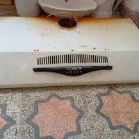 هود|هود|رشت, پیرکلاچای|دیوار