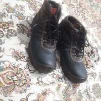 کفش ایمنی