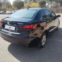 شاهین 1400 سانروف