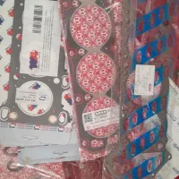 مقداری لوازم یدکی خودرو