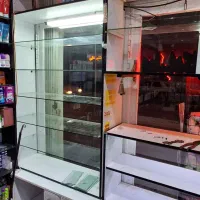 ویترین mdf فروشگاهی