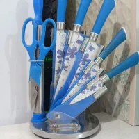 تعدادی وسایل آشپزخانه ودکوری