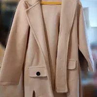 تعدادی لباس زنانه|لباس|رباطکریم, مسکن مهر آبشناسان|دیوار