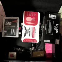 پک کامل لوازم ناخن کار درحد آکبند|آرایشگاه و سالنهای زیبایی|مرند, |دیوار