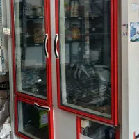 یخچال ویترینی سه درب ایستاده