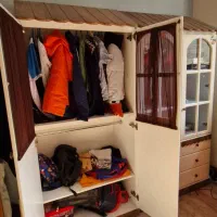 کمد و ویترین  زیبا کودک یا نوجوان شرکت بادریس|جاکفشی، کمد، دراور|تهران, سازمان برنامه جنوبی|دیوار