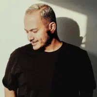 کنسرت اشوان ۳ عدد قیمت روی بلیط