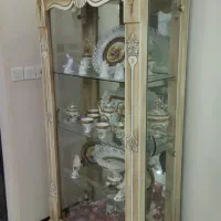 بوفه رنگ کرم روشن