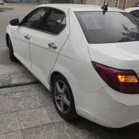 دنا پلاس اتوماتیک 1402 تمیز