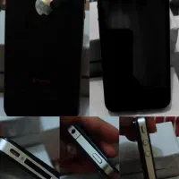 گوشی ایفون 4