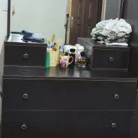میز آرایشی