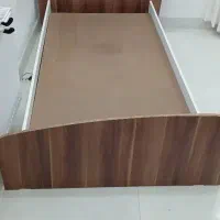 تخت خواب یک نفره و دراور|تخت و سرویس خواب|رشت, شهرک آیت الله منتظری|دیوار