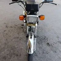 موتور سیکلت رایکا