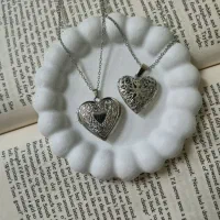 گردنبند لاکت گرد