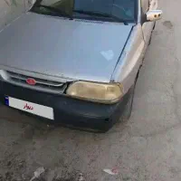 پراید نقره‌ای مدل 88