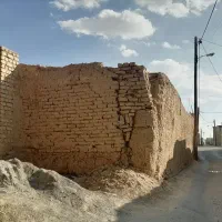 مقداری وسایل بنایی