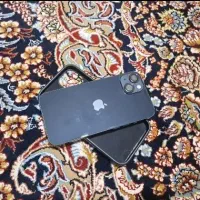 گوشی اپل آیفون 13 در حد خشک