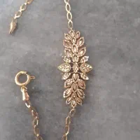 یک عدستبندطلانونو