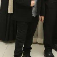 کت شلوار و کفش بچگانه