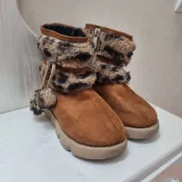 پوتین بچگانه و کفش عروسکی|کفش و لباس بچه|سمنان, |دیوار