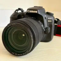 دوربین عکاسی حرفه ای D 90
