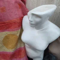 چوب لباس پلاستیکی مشکی رنگ ۱۱۰۰عددومانکن