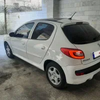 ۲۰۷ ارتقا یافته پاناروما اتوماتیک۱۴۰۴