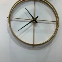 ساعت دیواری سالم فلزی