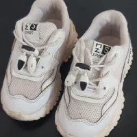 کفش بچه|کیف، کفش، کمربند|گنبد کاووس, |دیوار