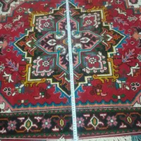 فرش دست بافت زرنیم