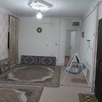 پونک ۷۳ متری. مصیب مرادی . ۸۲۰۰ تومن