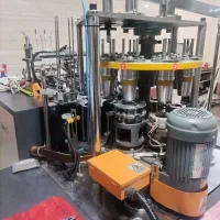 تولیدی|ظروف نگهدارنده، پلاستیکی، یکبارمصرف|باسمنج, |دیوار