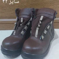 انواع کفش کار سایز ۴۱-۴۲-۴۳|کیف، کفش، کمربند|اصفهان, گلزار|دیوار