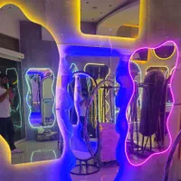 آینه دفرمه