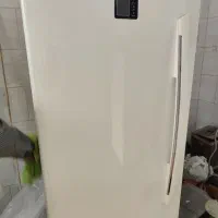 فریزر درحد نو به شرط