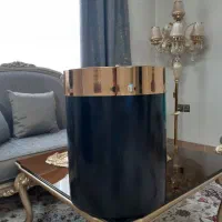 گلدان فایبر گلاس مشکی لبه طلایی