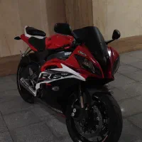 یاماها r6