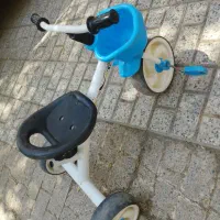سه چرخه و ماشین کودک