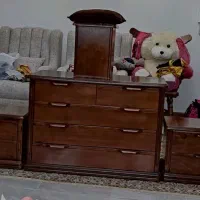 فروش سرویس خواب شامل تخت تشک دراور پاتختی