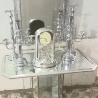 آینه وشمعدان وساعت نو عروس