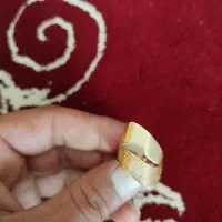 یه انگشتر خاص وشیک.قیمت تابلو و فقط با دو درصد