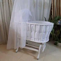 گهواره نوزادی کنار مادر مارک بامبیدو ترک