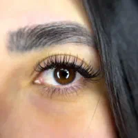 اکستنشن مژه و لیفت و لمینت مژه و ابرو|خدمات زیبایی و سلامت|اصفهان, پروین|دیوار