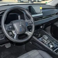 میتسوبیشی اوتلندر H لاین